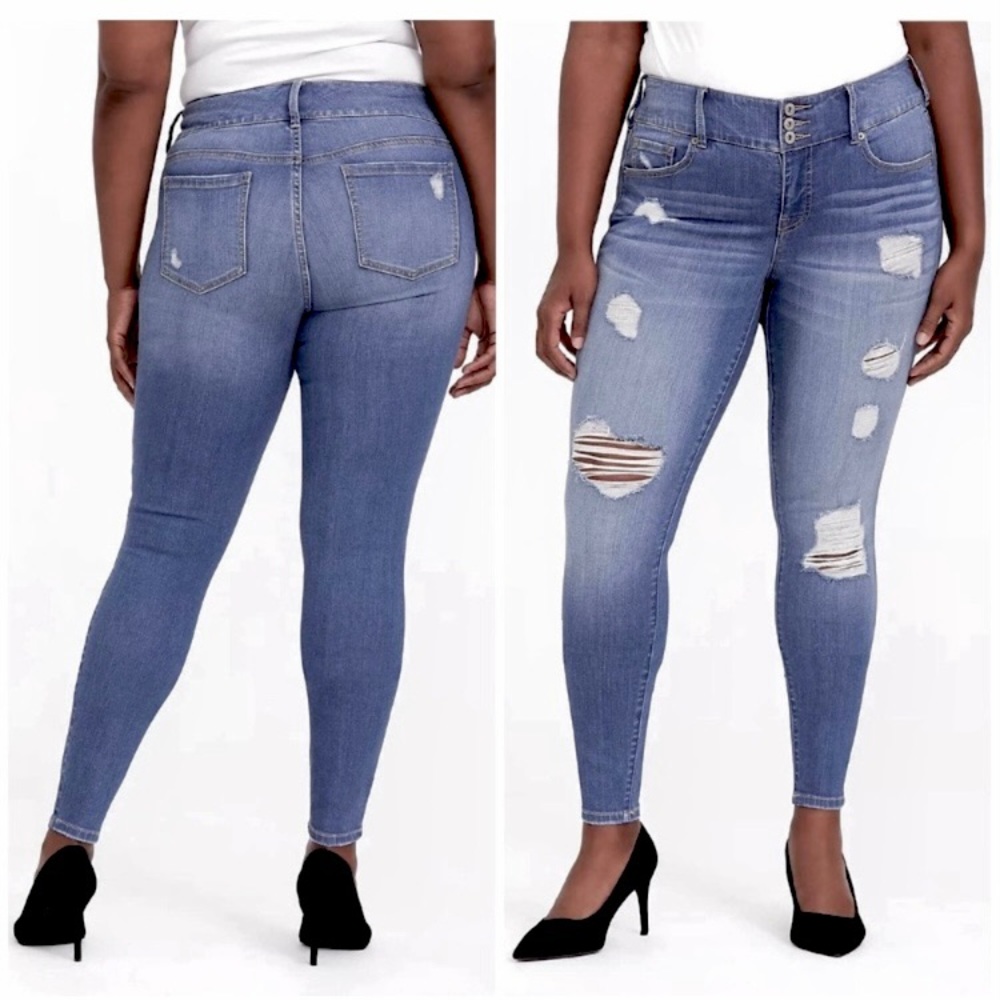 Torrid Premium Distressed Jeggings Women’s Size 24 High Rise Medium Wash Stretch